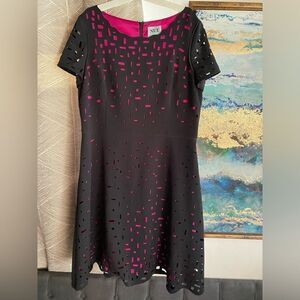 Nue By Shani Dress   Laser Cut  Black/ Pink Size 16
